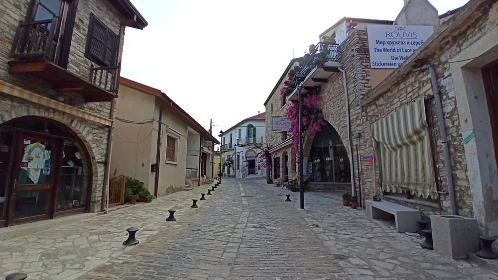 what to buy in lefkara
