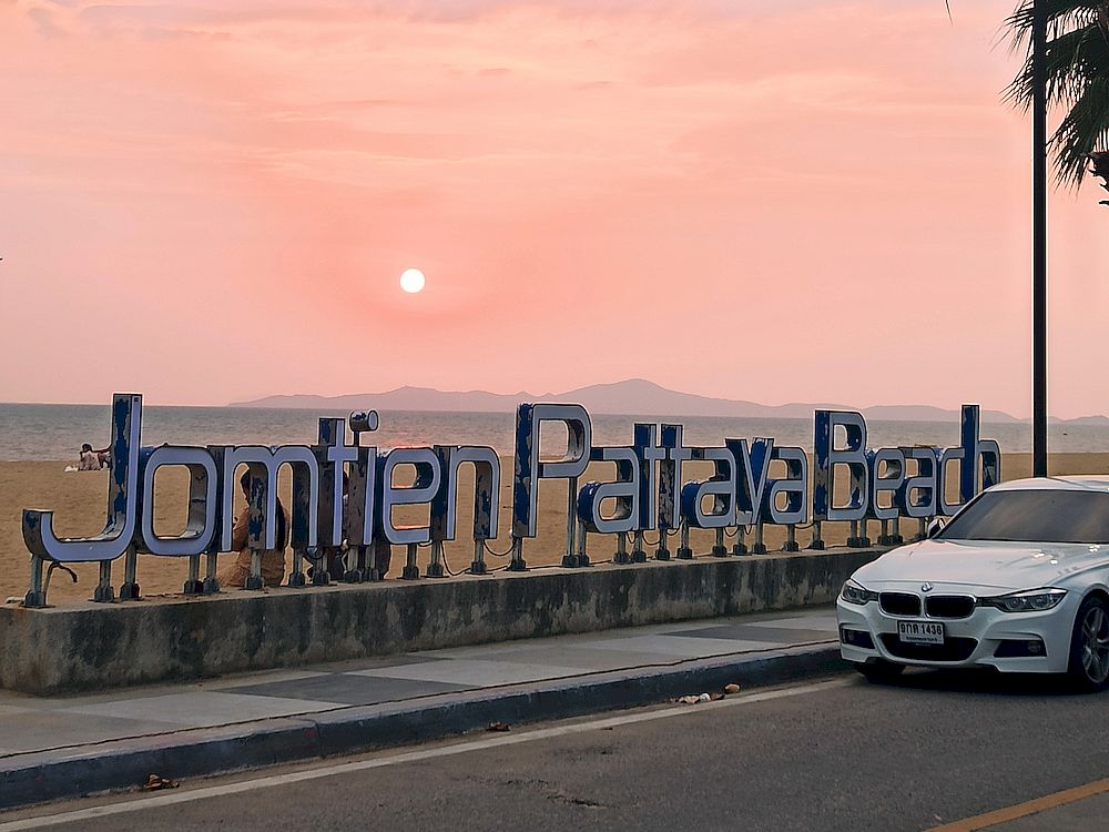 Jomtien Pattaya Beach