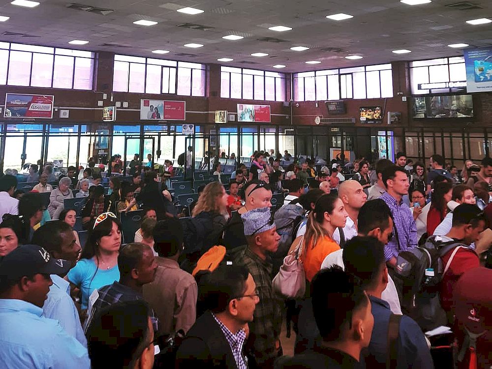 crowded kathmandu airport