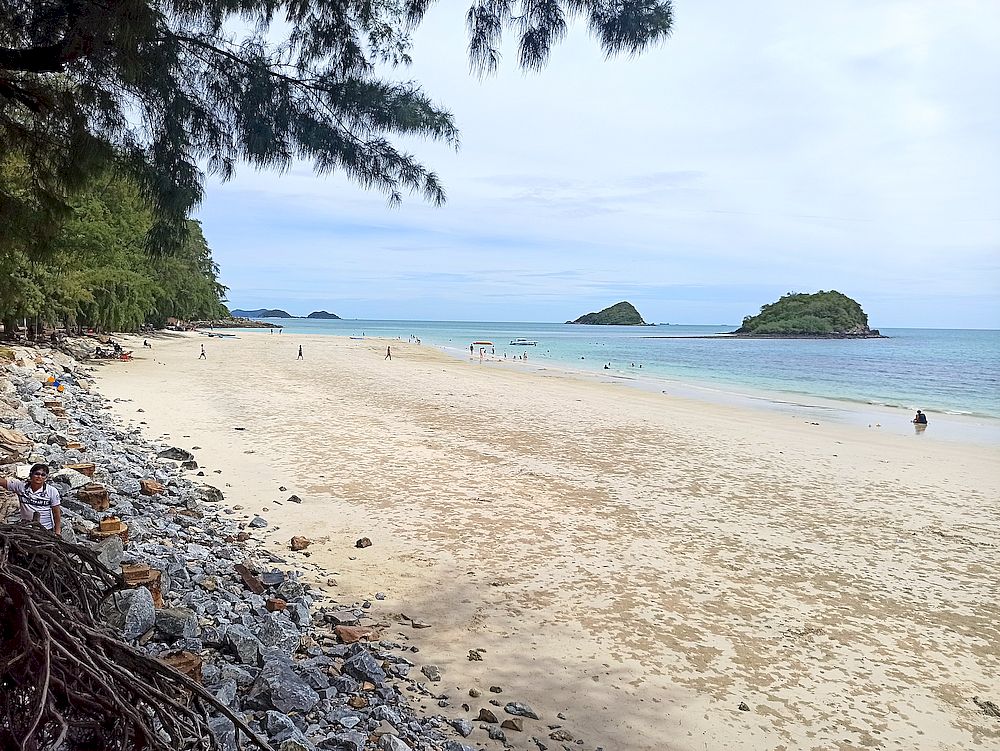 Sattahip Military Beach, Nang Ram Beach