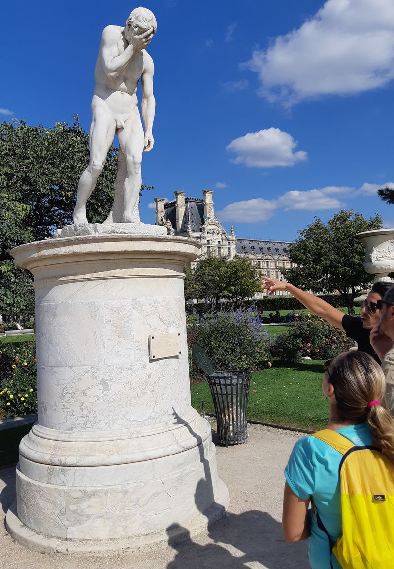 Cain, Tuileries, Louvre, Paris – facepalm statue